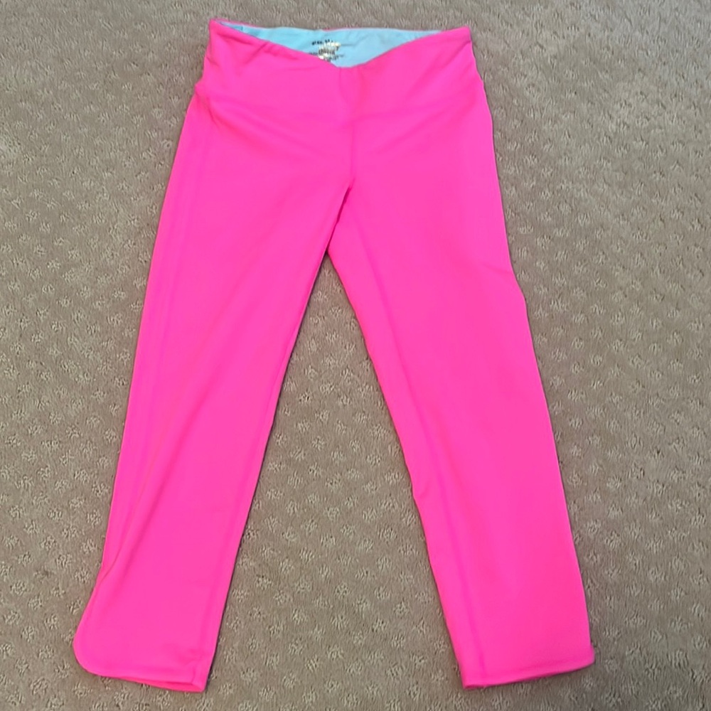 Lilly Pulitzer hot pink athletic legging